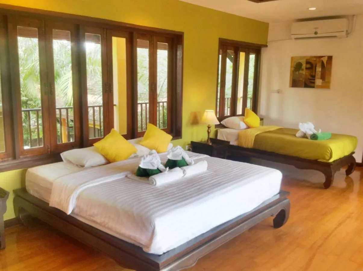 Villa Chaya Khao Lak
